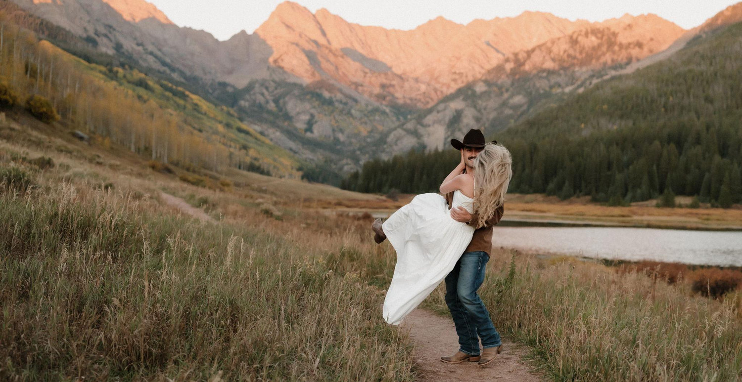The Wedding Website of Kylie Wingfield and Luke Hill