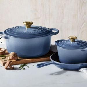 Le Creuset Signature Enameled Cast Iron 5-Piece Cookware Set