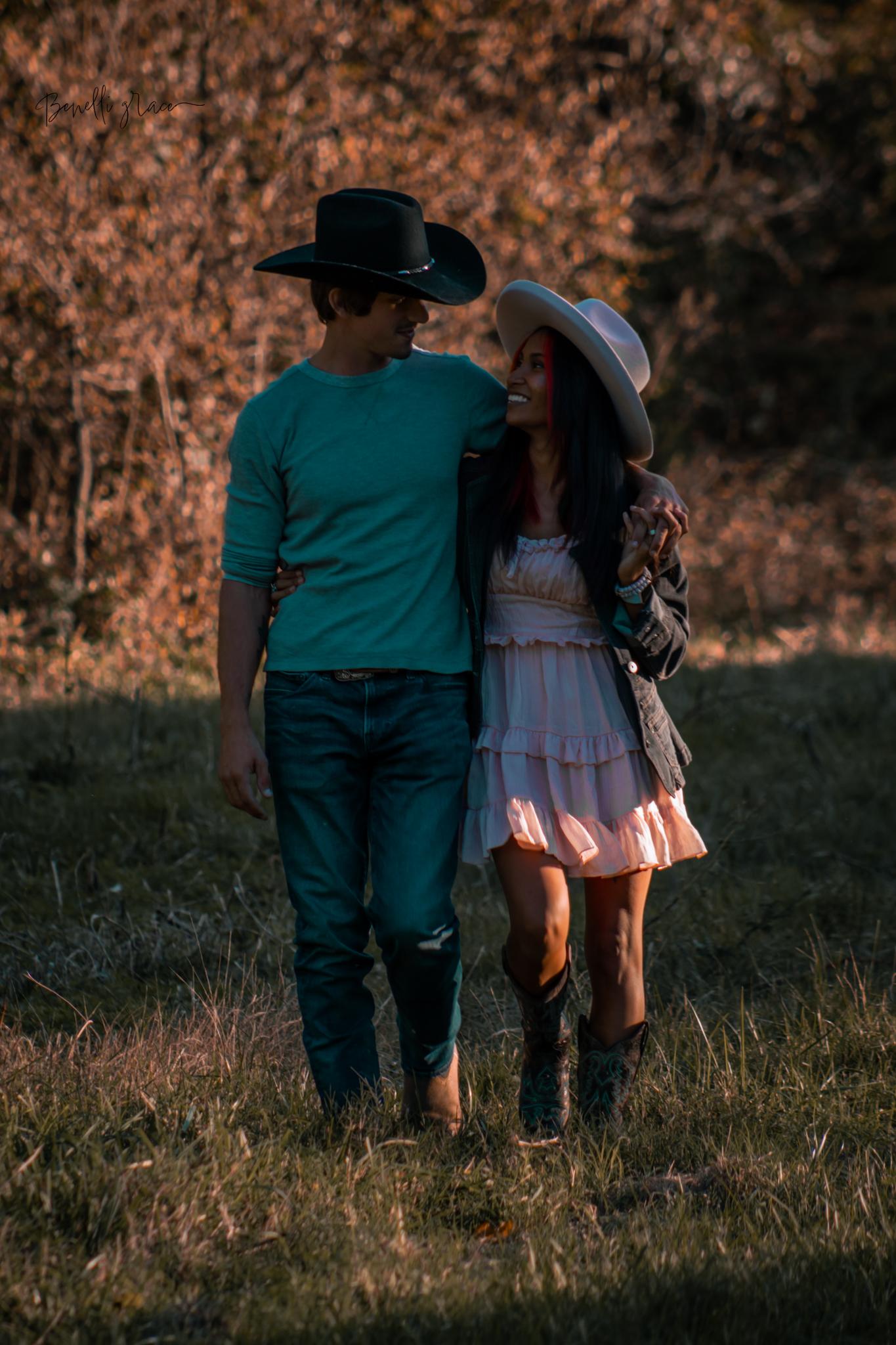 The Wedding Website of Aerial Colon and Austin Milford