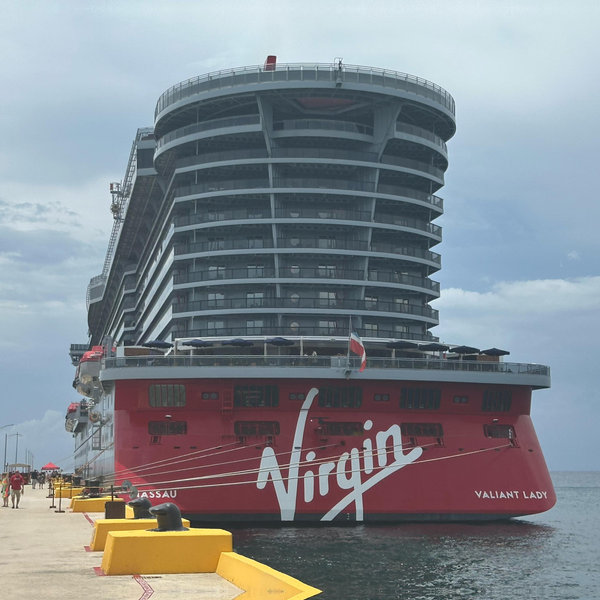 Honeymoon 🛳️
