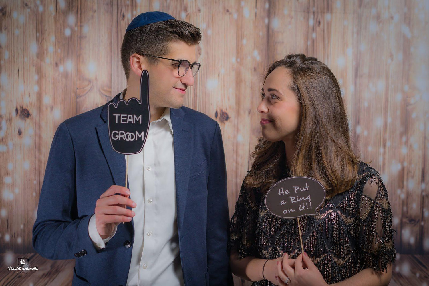 The Wedding Website of Shoshana Baral and Avinoam Baral