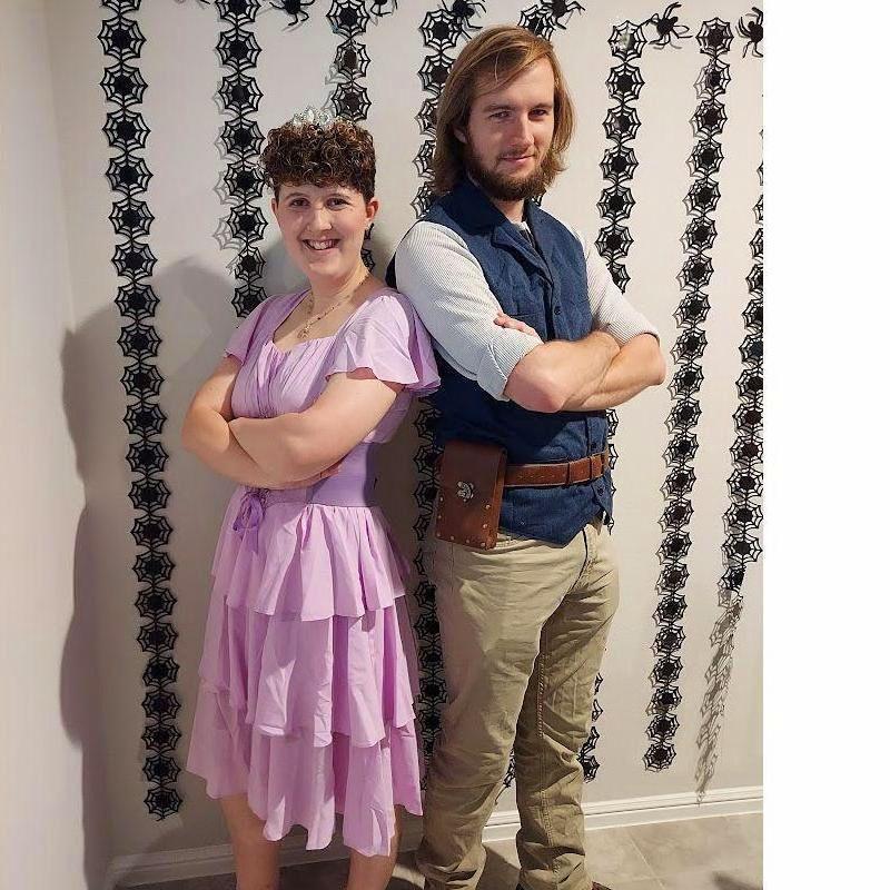 Halloween 2024 - Flynn Rider & Rapunzel
