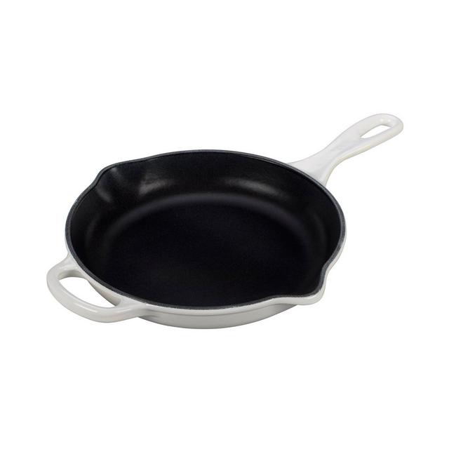 Le Creuset Enameled Cast Iron 9" Skillet