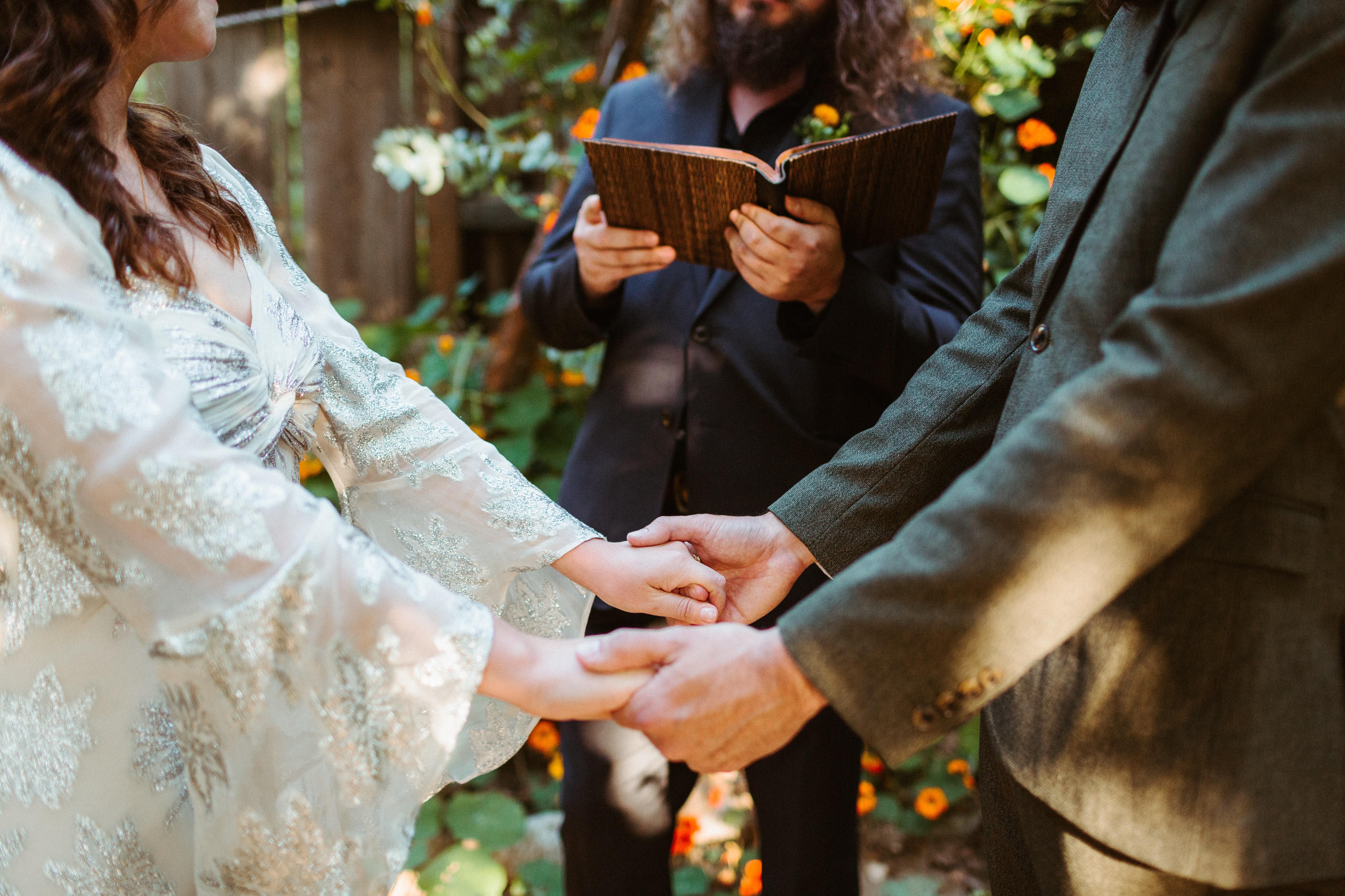 The Wedding Website of Donna Hoffman and Ronnie Miller