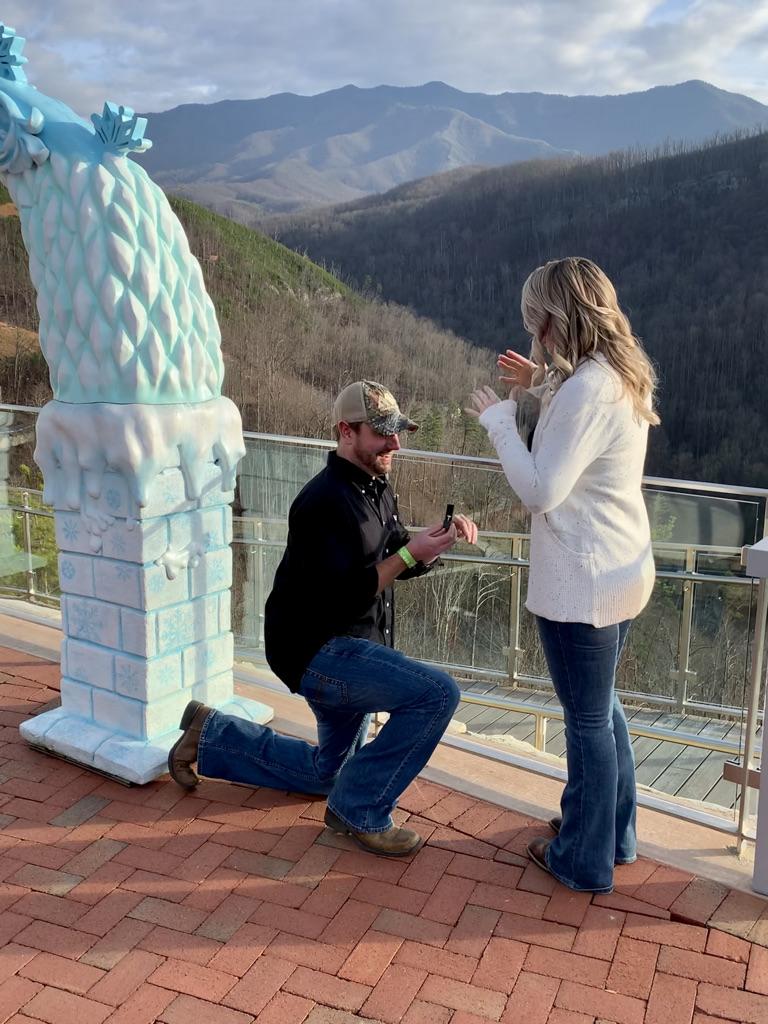 The Wedding Website of Sara Wilkinson and Stephen Eanes