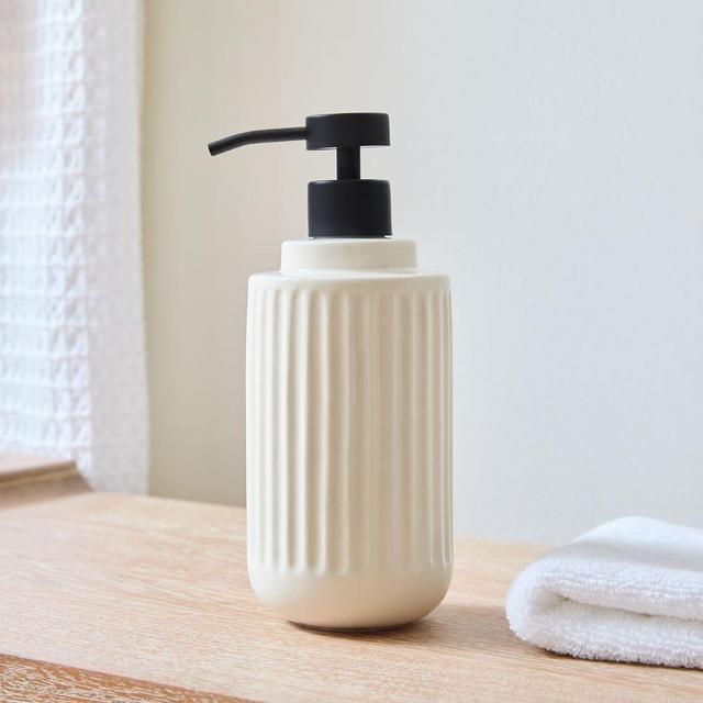 Carved Ceramics Bath Collection, Soap Pump, Cream