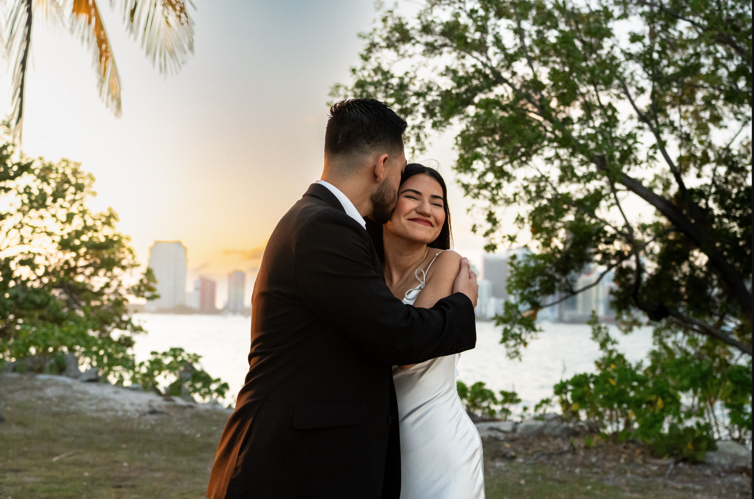 The Wedding Website of Kelly Escalona and Johan Flores