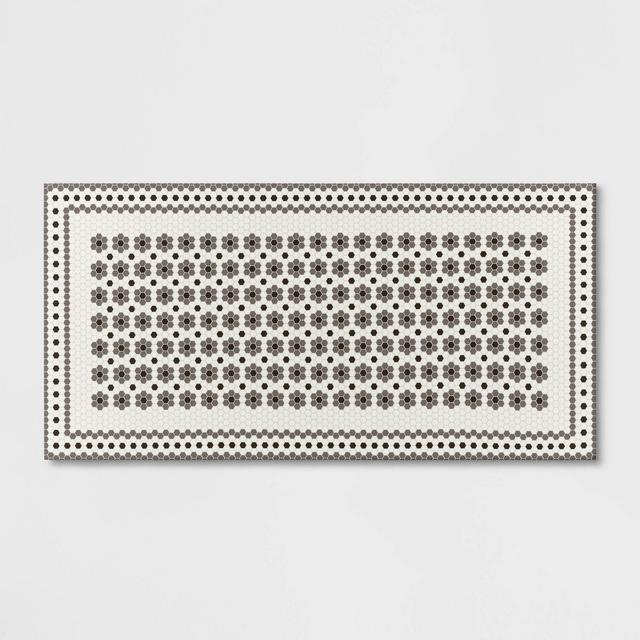 2'x4' Penny Tile Vinyl Accent Mat - Threshold™