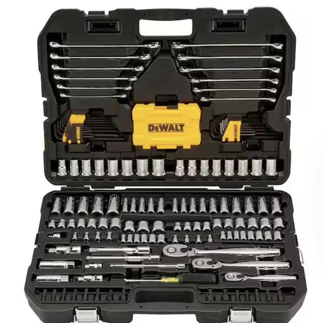 DeWalt Socket Wrench Set