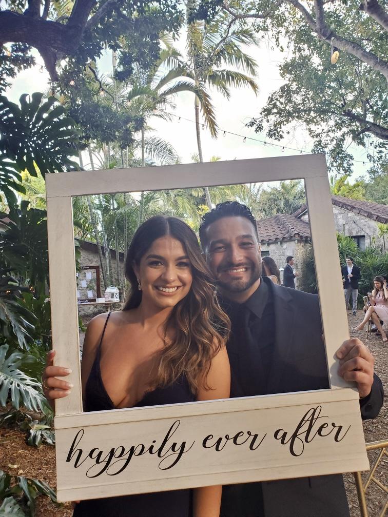 The Wedding Website of Jennifer Lopez and Osvaldo Navarro