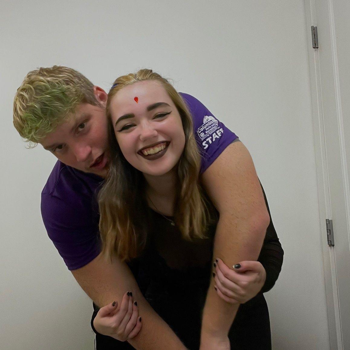 Halloween 2022. We were Beast Boy and Raven from Teen Titans Go!