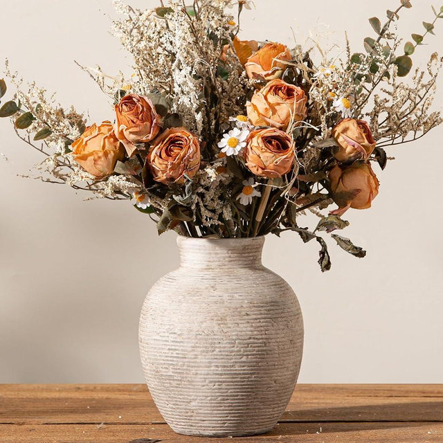 Vanselia Ceramic Flower Vase Home Decor - Small Farmhouse Table Vases Rustic Vintage Living Room Kitchen Bedroom Decorations for House Book Shelf Office Coffee Desk Dining Fireplace (6" Retro)