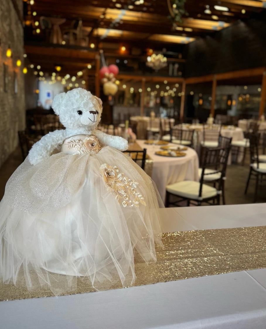 The Wedding Website of Avery Wooldridge and Alissa Salomon