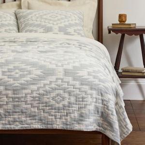 MESILLA COTTON MATELASSE COVERLET | California King | Pendleton