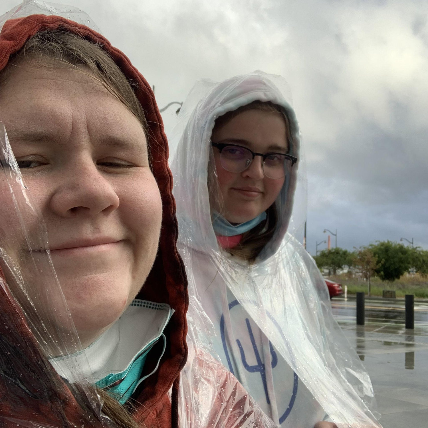 Right before that Twenty One Pilots concert in September of 2022, the two ventured to a Dodgers vs Giants game at Oracle Stadium. It was a big weekend!