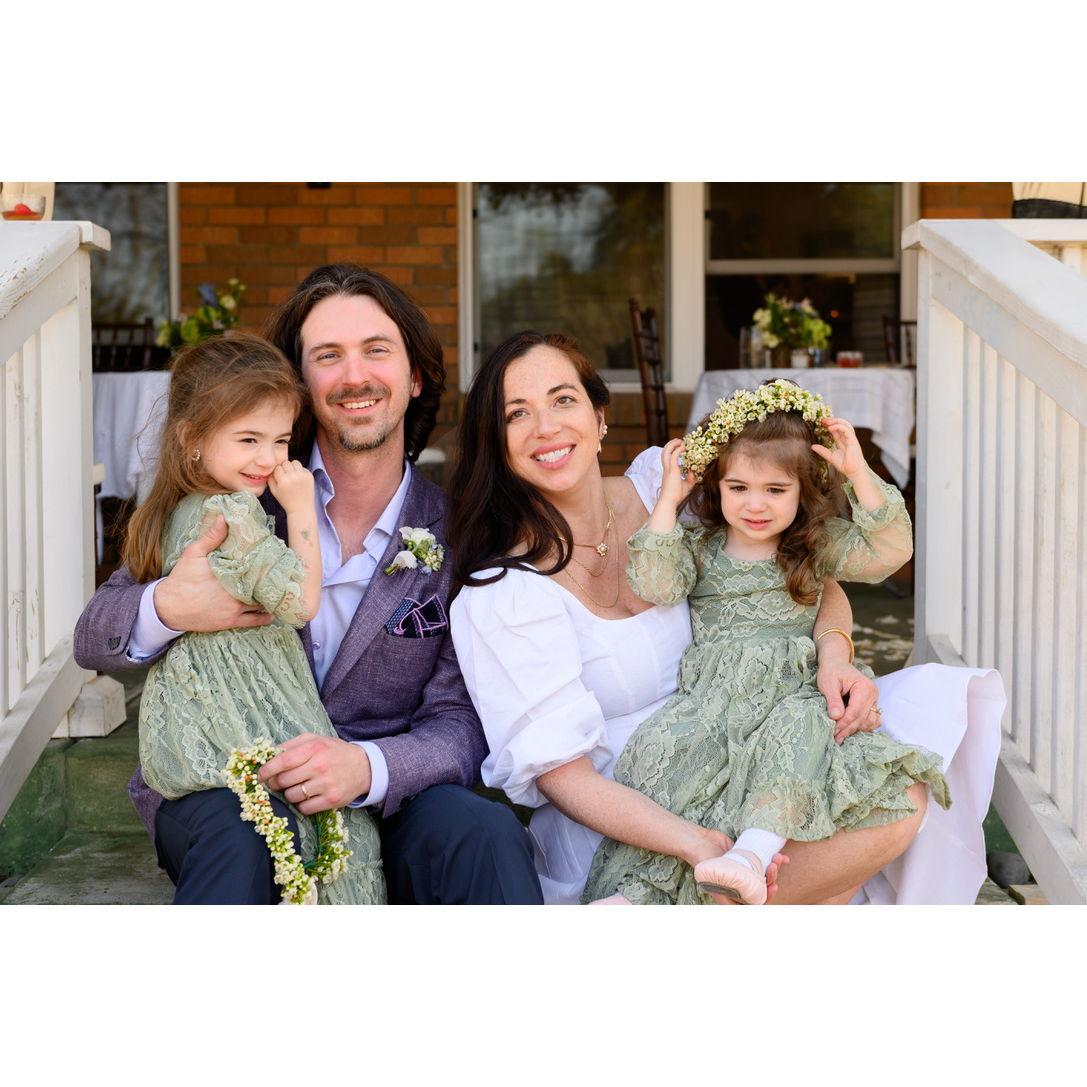 The Trimble Family (Amelia, Matt, Camille & Vada)