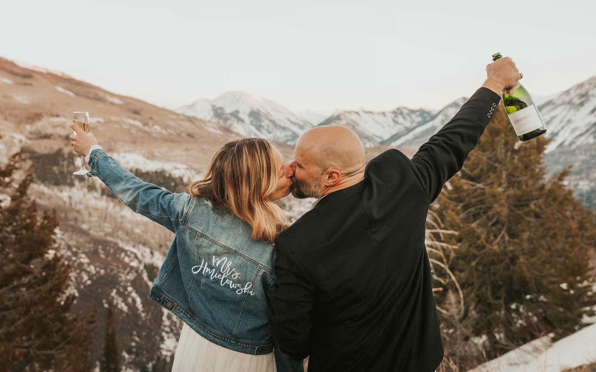 The Wedding Website of Ashley Hmielowski and Seth Hmielowski