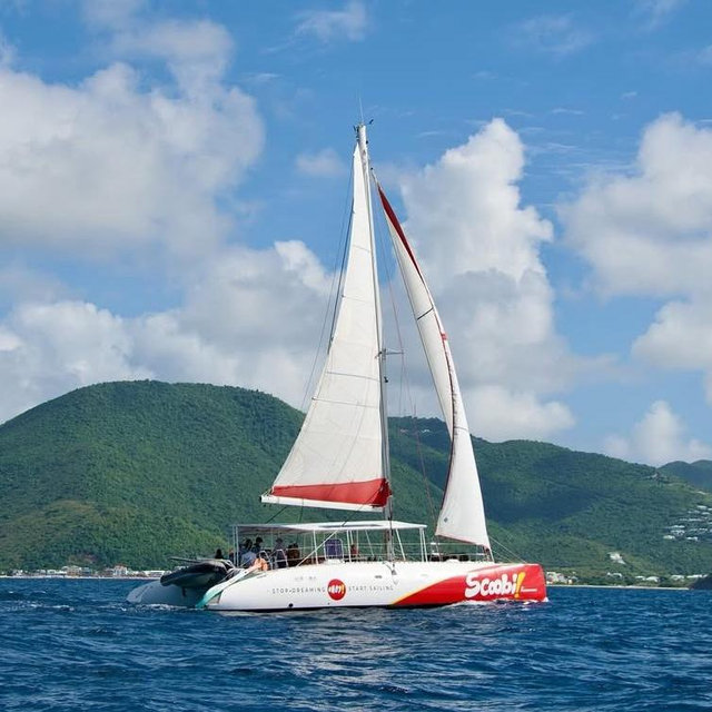1/2 Day Boat Tour on Honeymoon