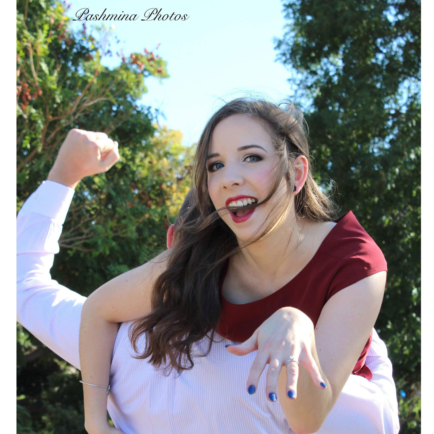 Engagement Photos by Pashmina Photos