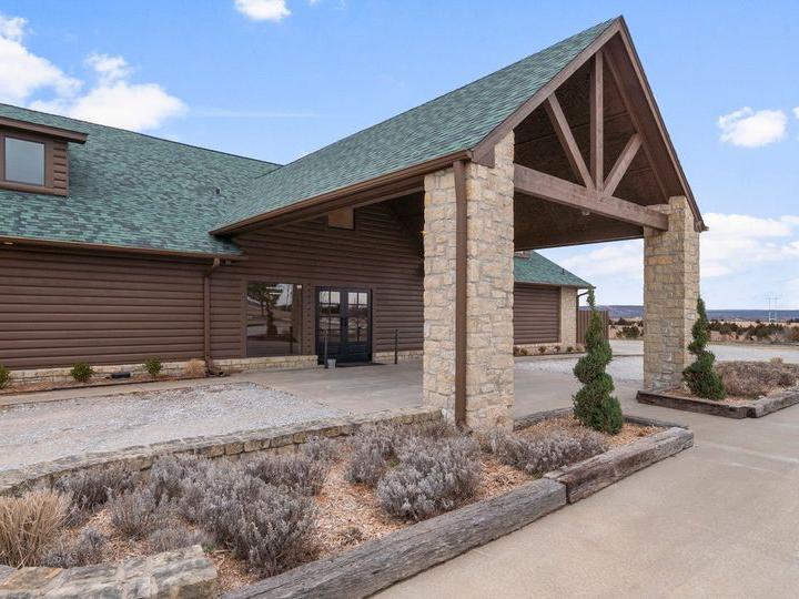 The Wedding Website of Lily Burkett and Colton Speer