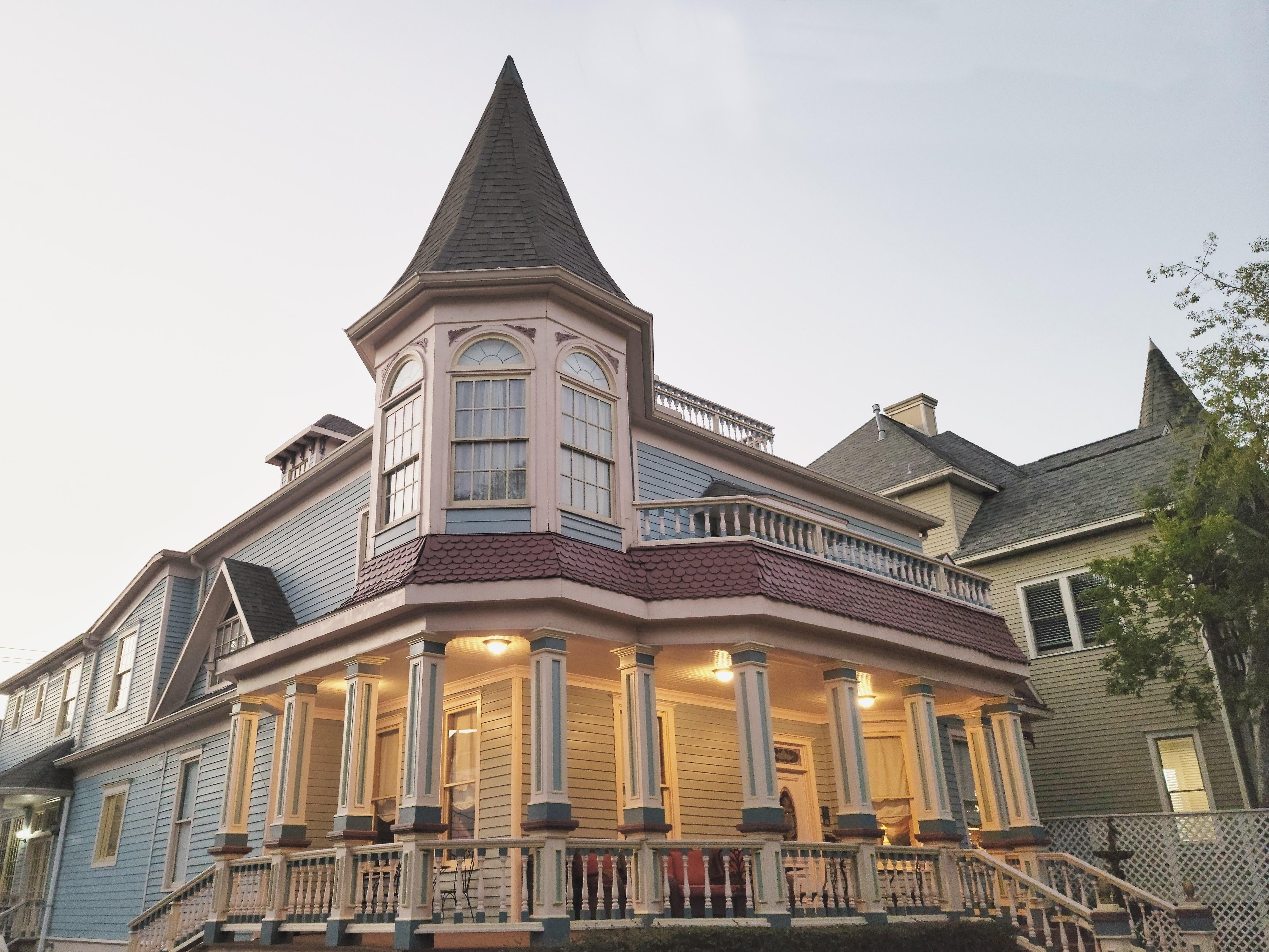 The Wedding Website of Janine Nunfio and Randal Robbins