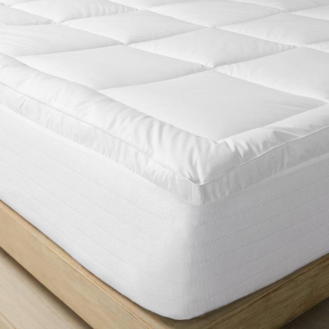 Queen Ultra Loft Down Alternative Mattress Pad - Casaluna™