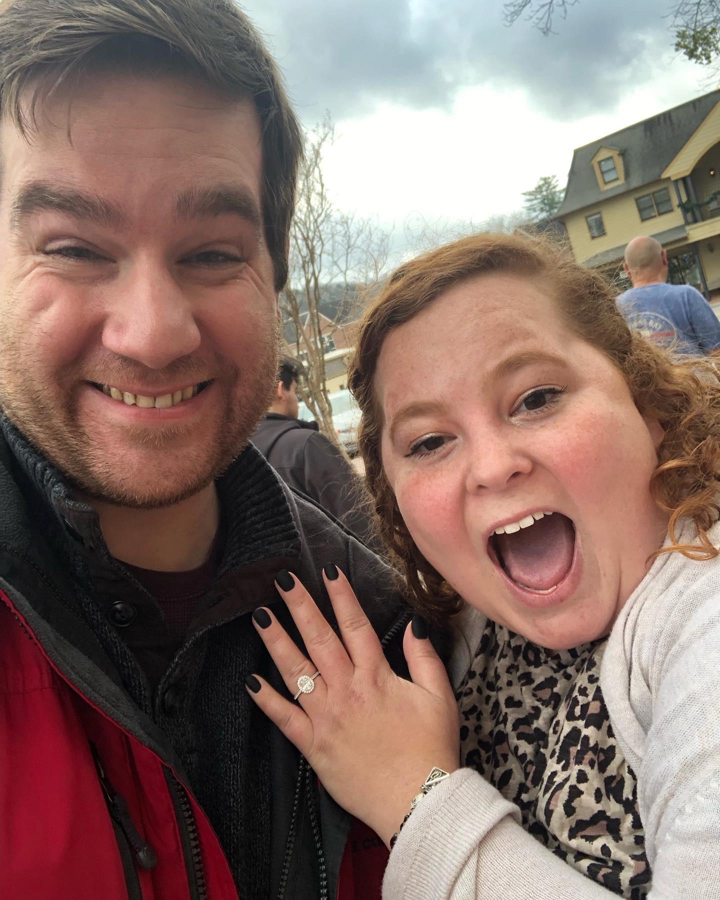 We’re engaged!!