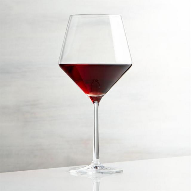 Crate and Barrel Tour Red Wine Glass