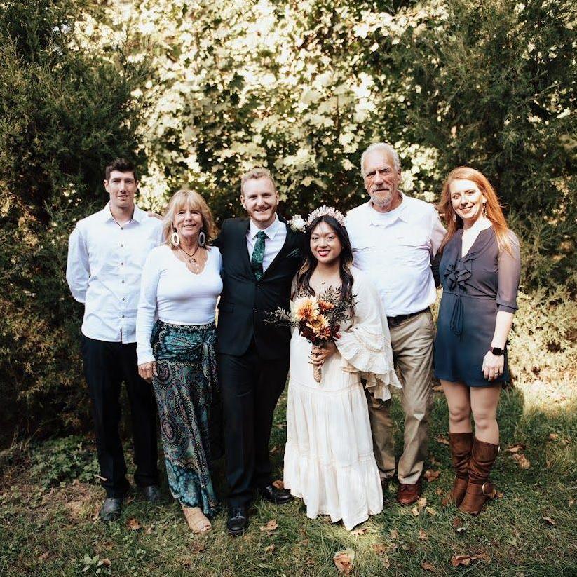 Ryan, Mom (Nancy), Brian, Genevieve, Dad (Mike), and Dani