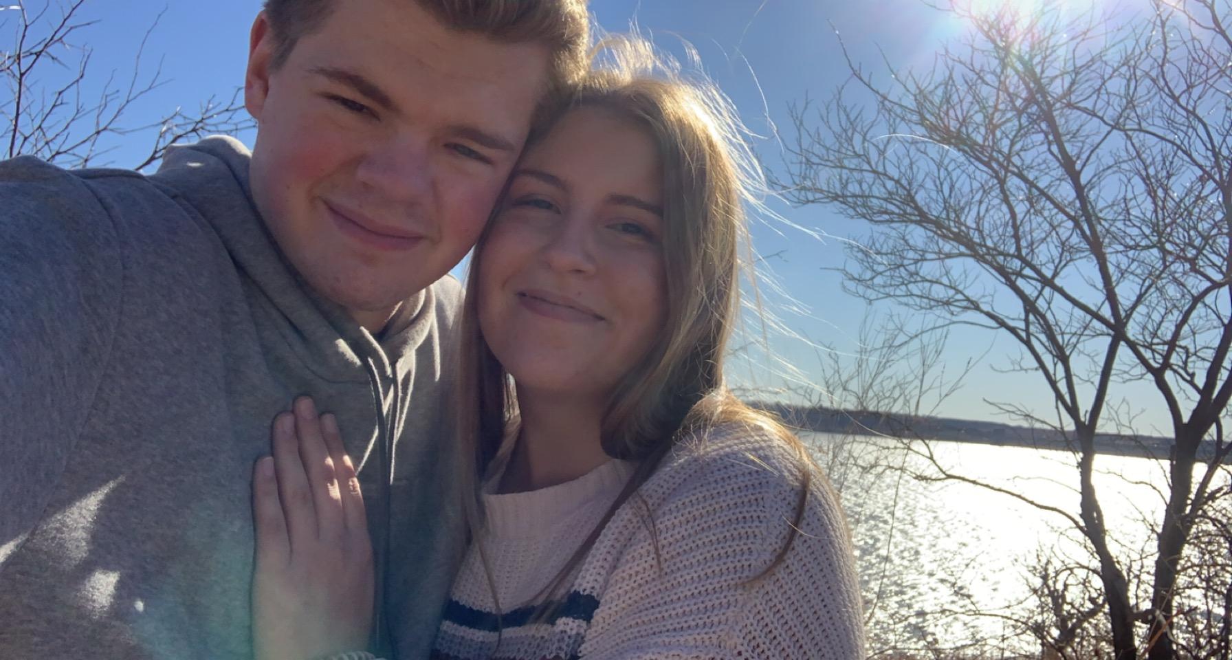 The Wedding Website of Lindsey Sinks and Ross Fosher