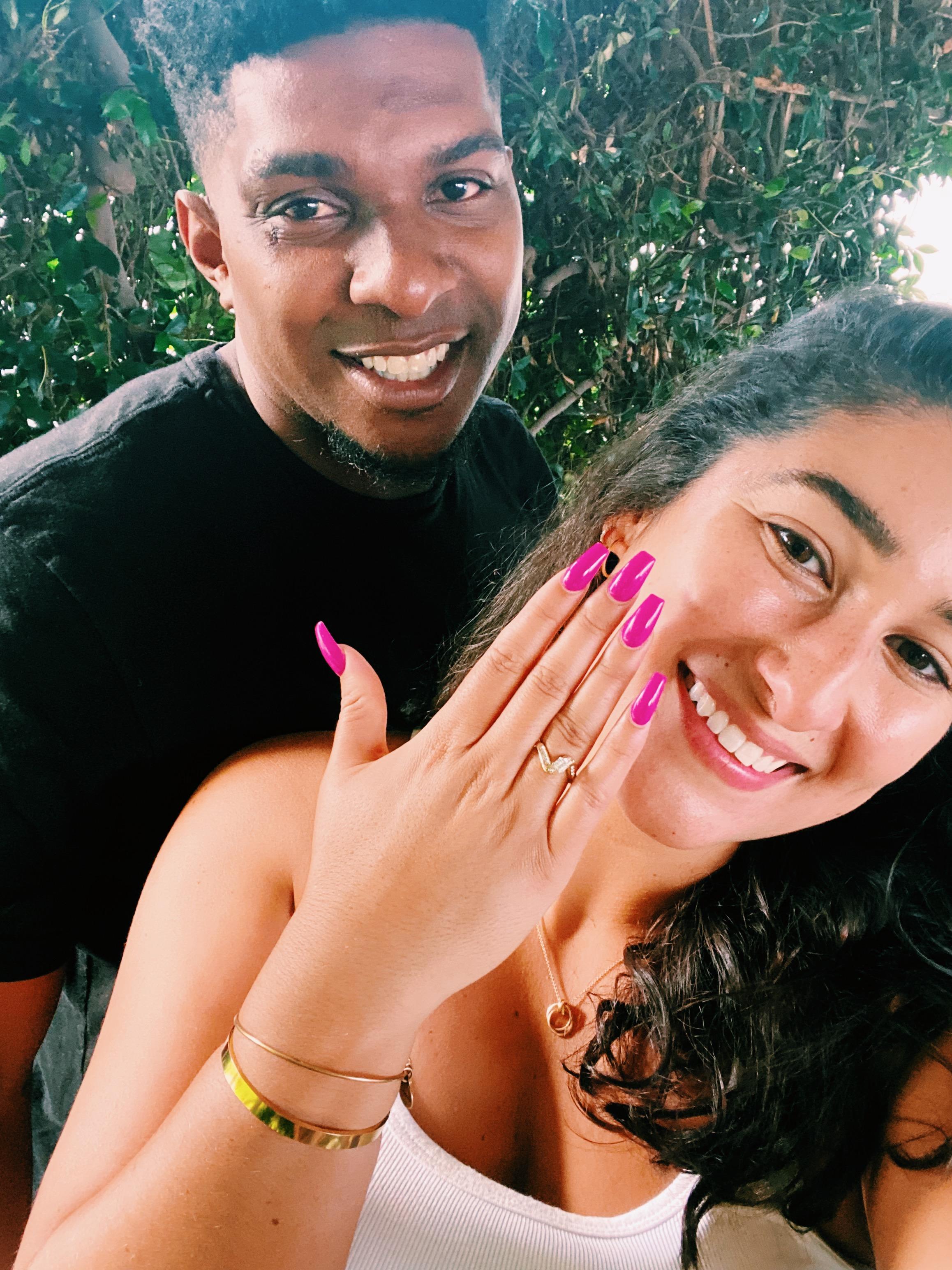 The Wedding Website of Carissa Izquierdo and Alanzo Bass