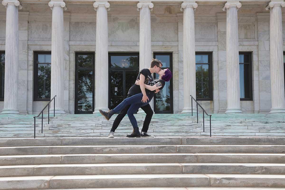 The Wedding Website of Lindsie Pfeiffer and Corey Weitenhagen