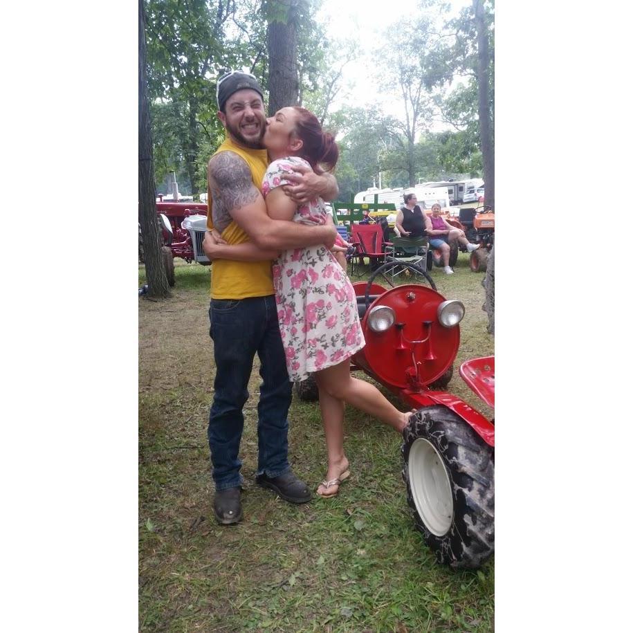 Grant built a trailer out of a 50Gal drum so Heidi could ride behind him in the parade at the Sycamore Steam show.