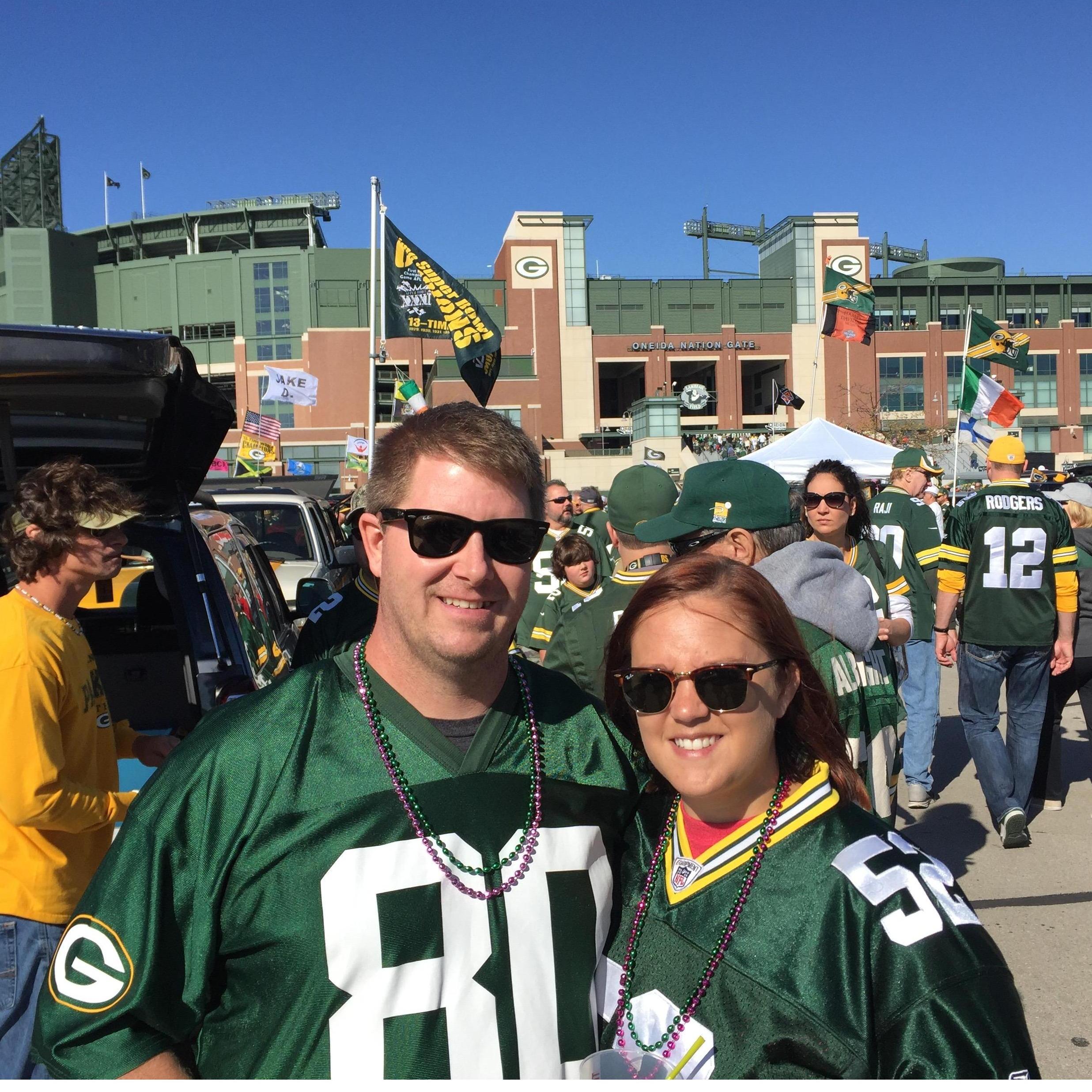 Go Pack Go (not this year, they sucked!)
