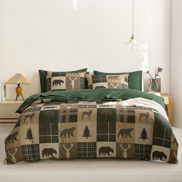 Wake In Cloud - Rustic Comforter Set with Sheets, Cabin Lodge Christmas Bear Moose Deer Wildlife Western Patchwork Country, 7 Pieces Bed in a Bag, Green Brown, Queen Size