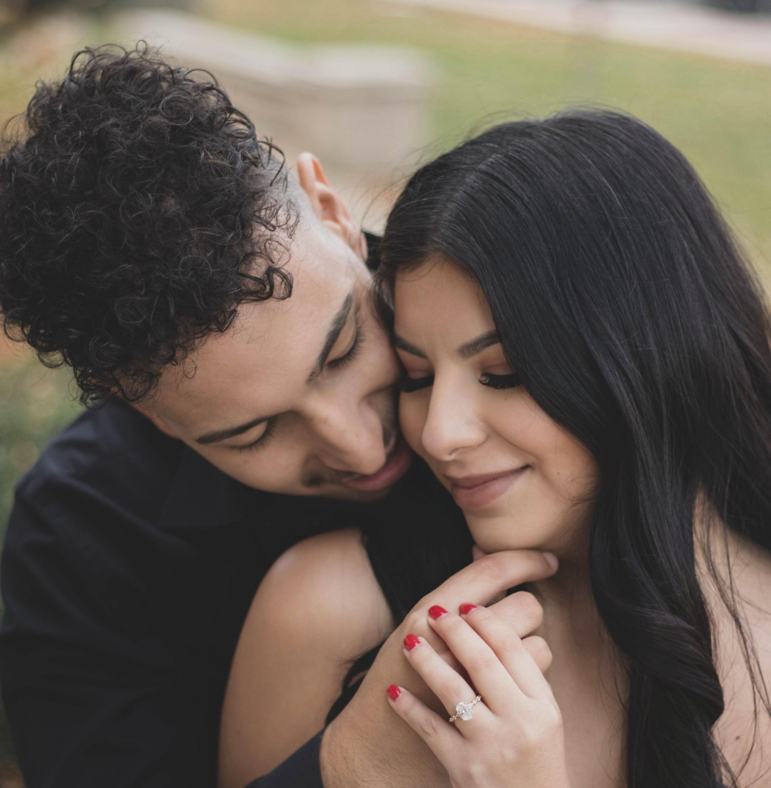 The Wedding Website of Yolisa García and Romario Eskandar