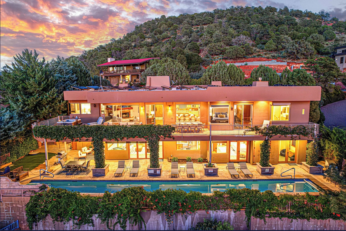 The Wedding Website of John Ingraffia and Aja Shamblee