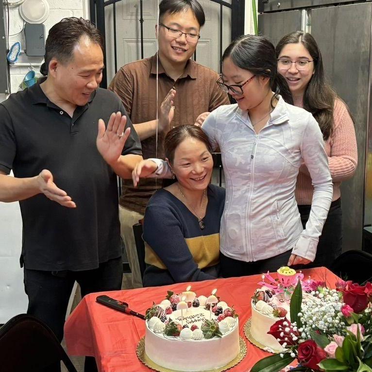 David's mom's birthday
