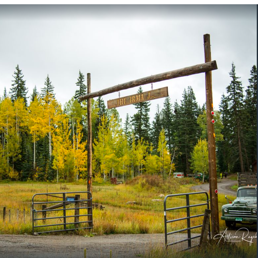 The Irma J Ranch
Christi and Enrique's Wedding Destination
We can't wait to have you all join us for our celebration in the beautiful mountains of Durango!