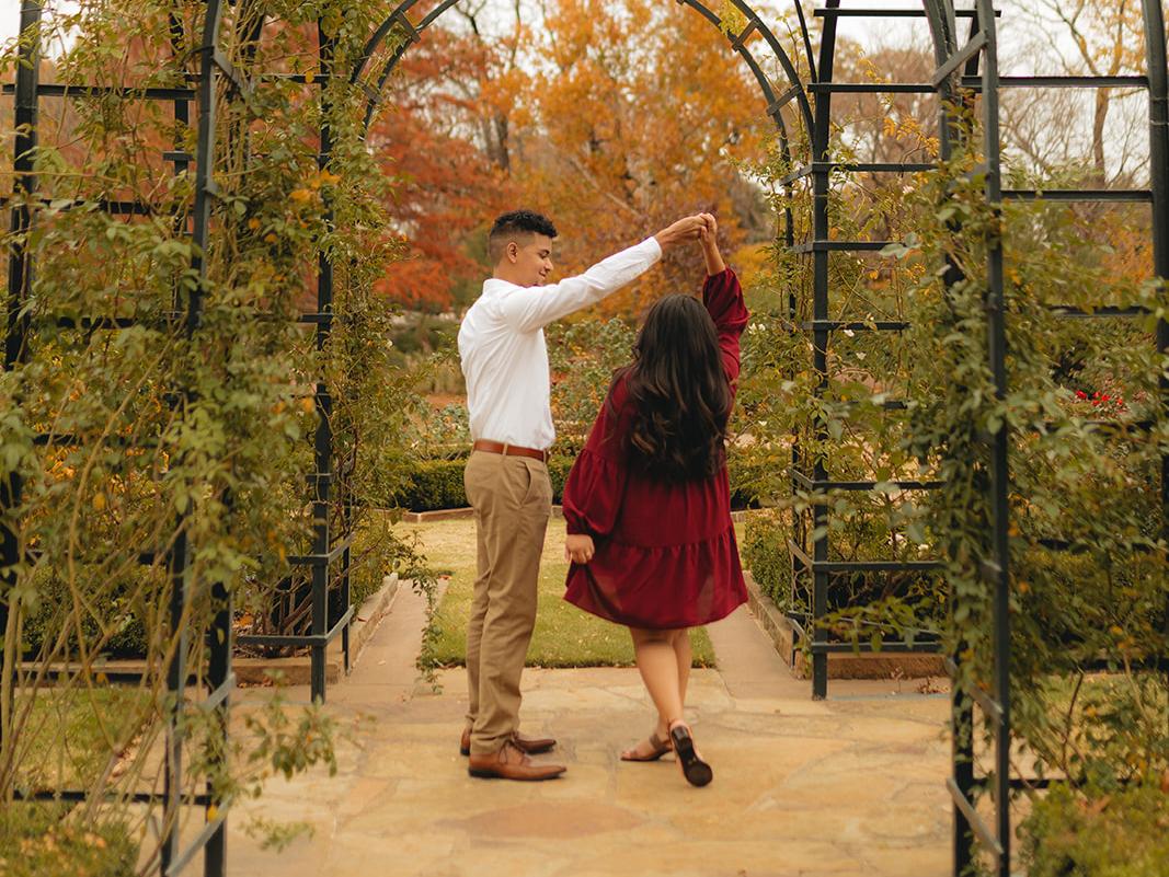 The Wedding Website of Brenda Juarez and Reed Blackwell