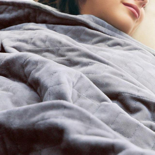 DreamHug™: The Weighted Blanket for Sleep, Stress and Anxiety