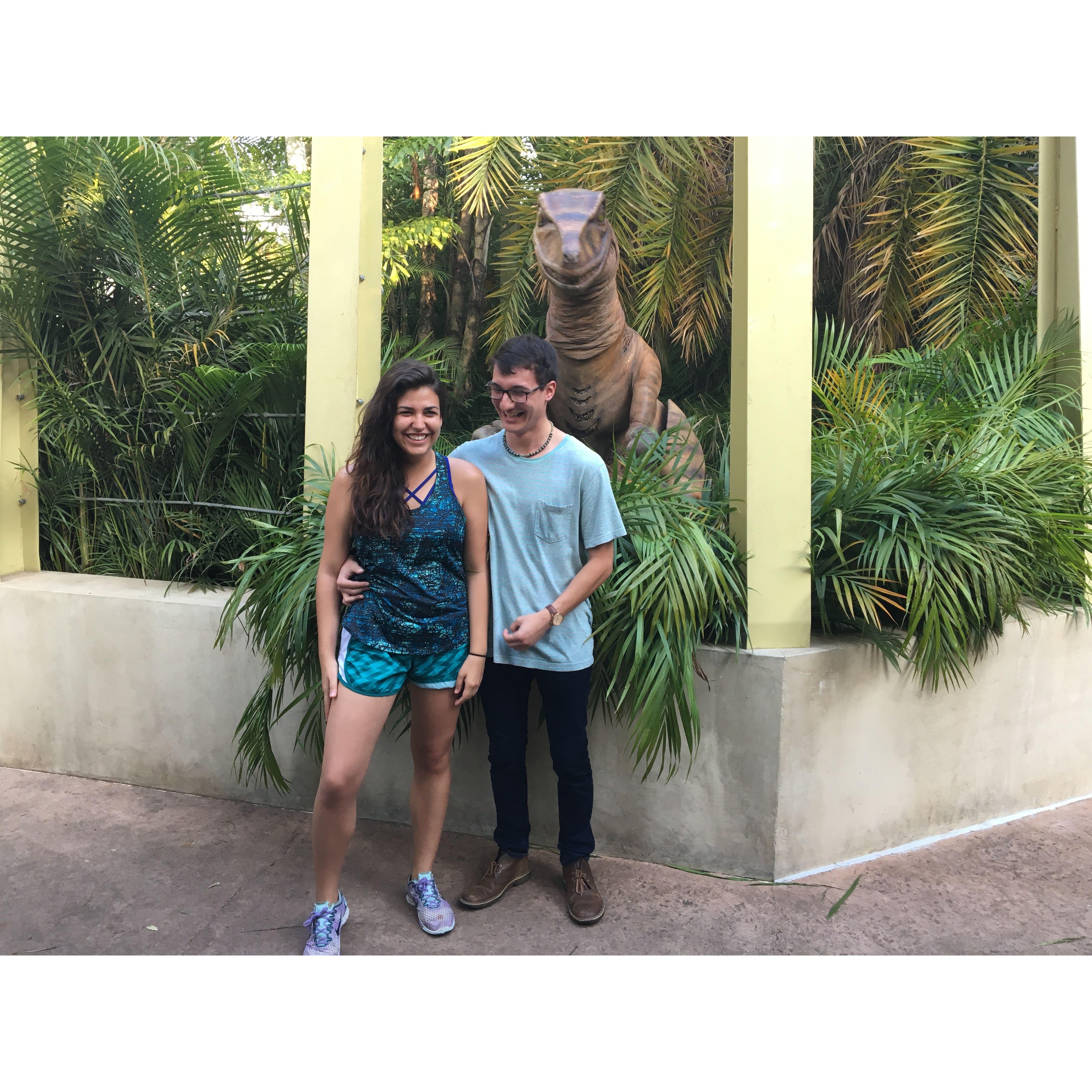 Kyle and Jeni @ Universal Studios in 2017