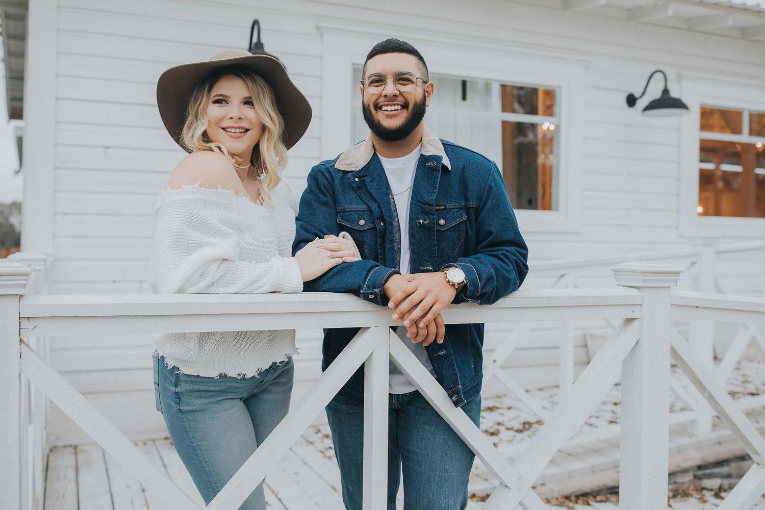 The Wedding Website of Tyra Moran and Damian Moran