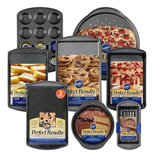 Wilton Perfect Results 8-Piece Non-Stick Deluxe Bakeware Set