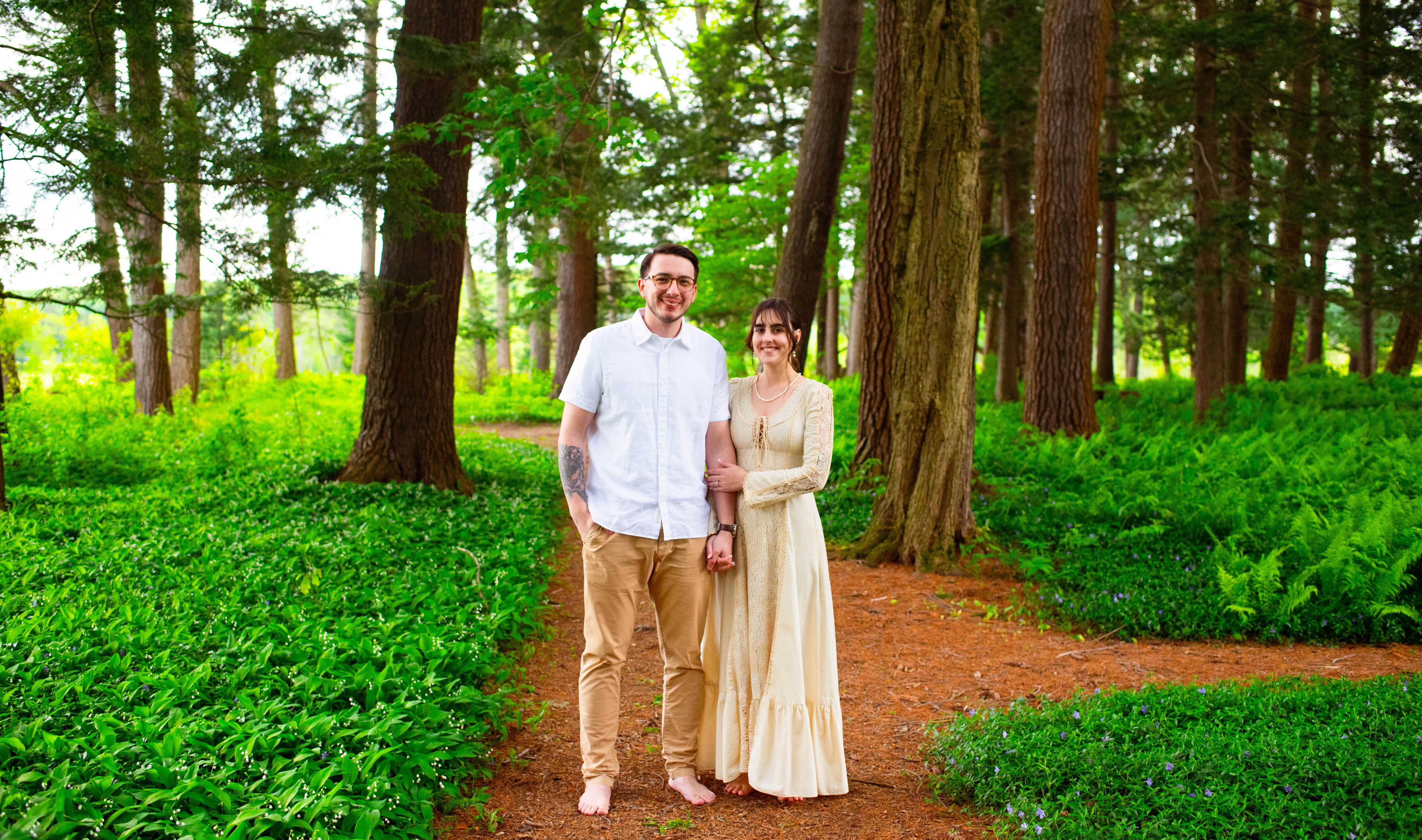 The Wedding Website of Vivian Evans and Donovan Bush
