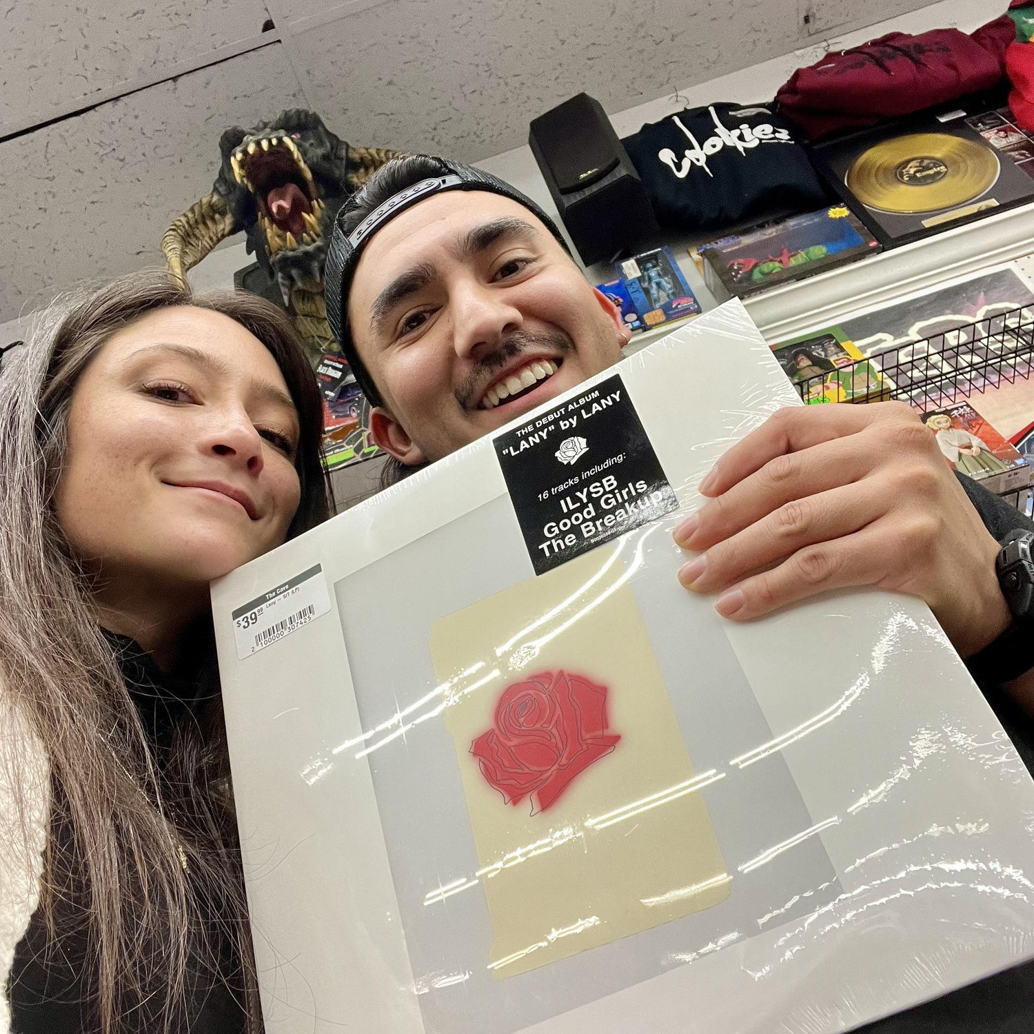 For one of J&J's dates, J&J went to a record store and found the album cover artwork they liked best.