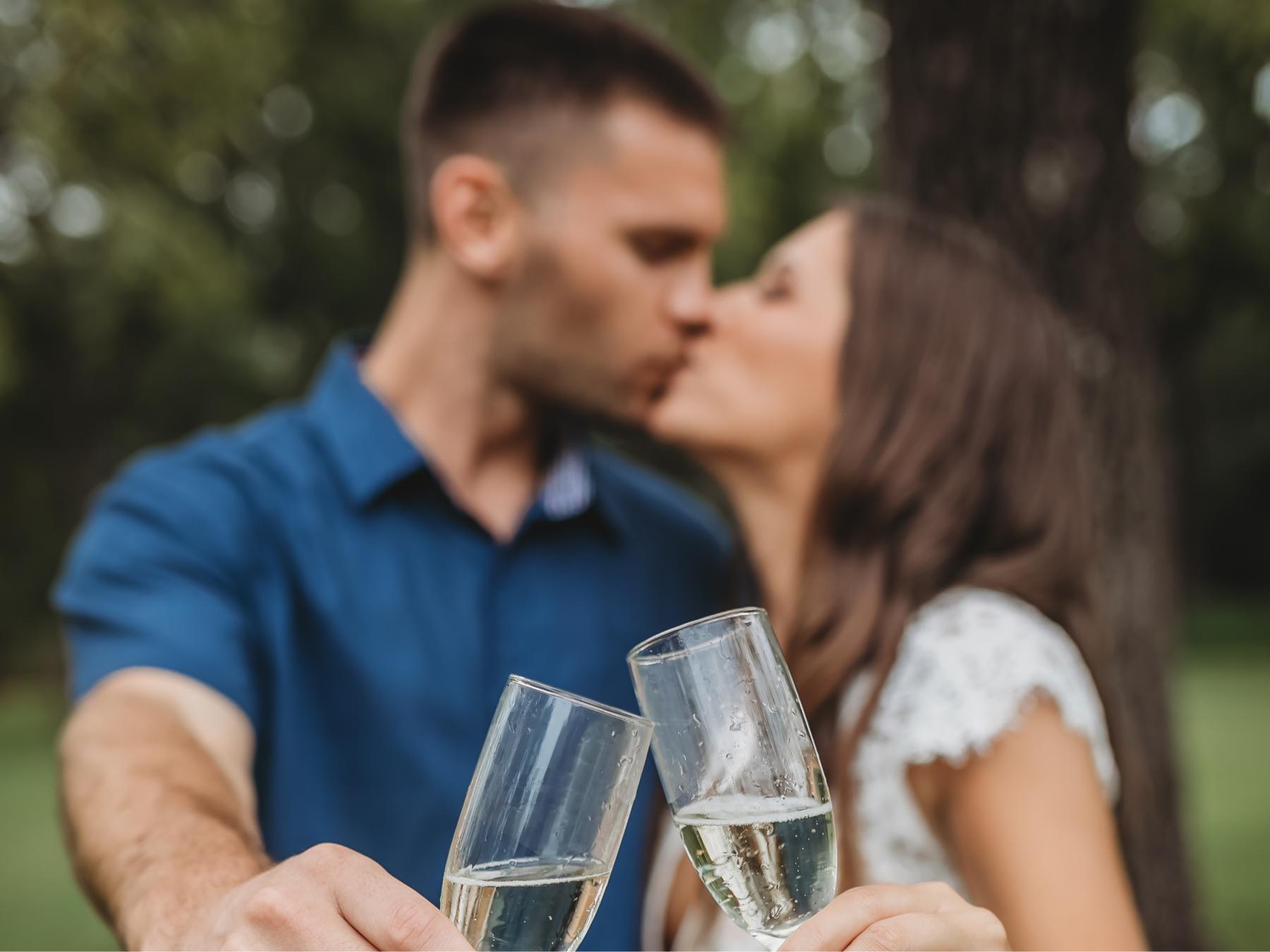 The Wedding Website of Alexis Hawkins and Daniel MacPhee