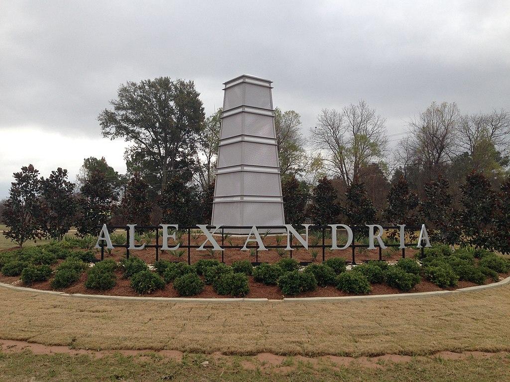 The Wedding Website of Shelby Darr and Hudson Lemoine