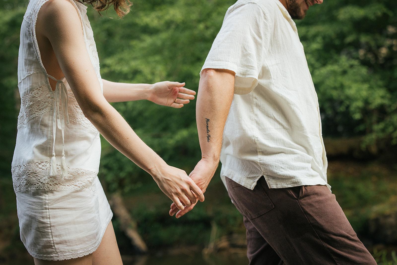 The Wedding Website of Amelia Currie and Vincent Gillispie