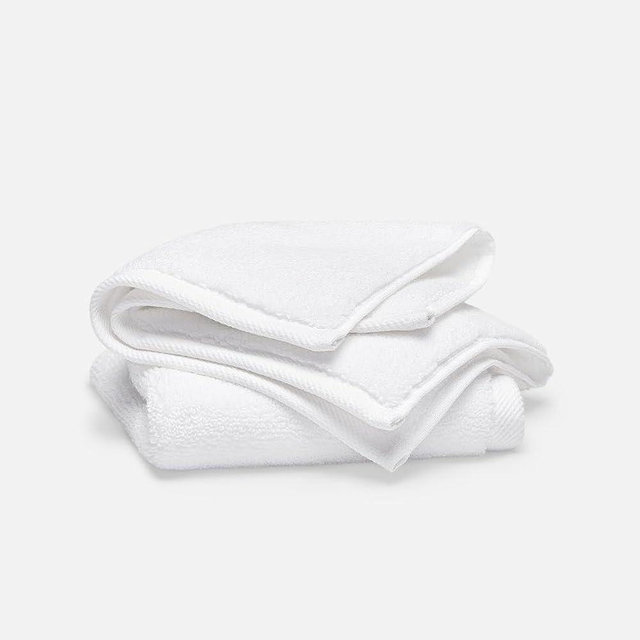 Brooklinen Super-Plush 100% Turkish Cotton Washcloths - Set of 2-770 GSM, Highly Absorbent, Machine Washable, Perfect for Home & Bathroom (13" x 13", Solid White)